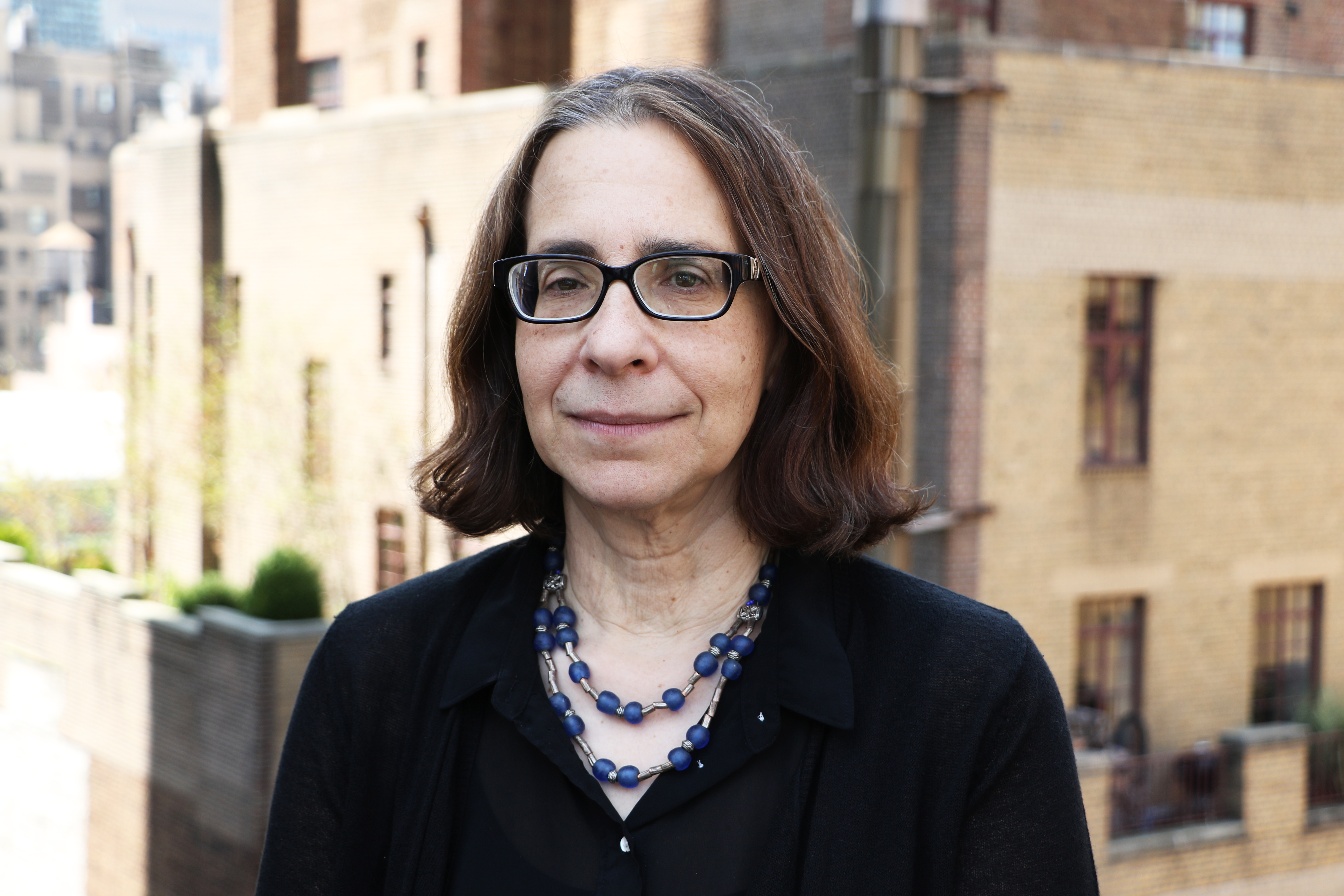 Read more about Jennifer Tuten receives Award for Excellence